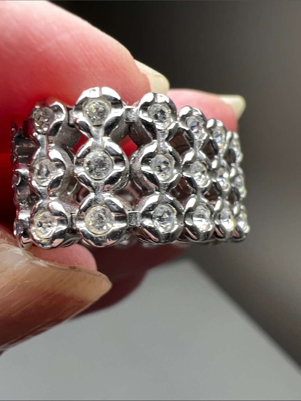 Crystal Pavé Stretch Rings - Clear and Aurora Borealis - Vintage - 5 Rings - Picture 10 of 16
